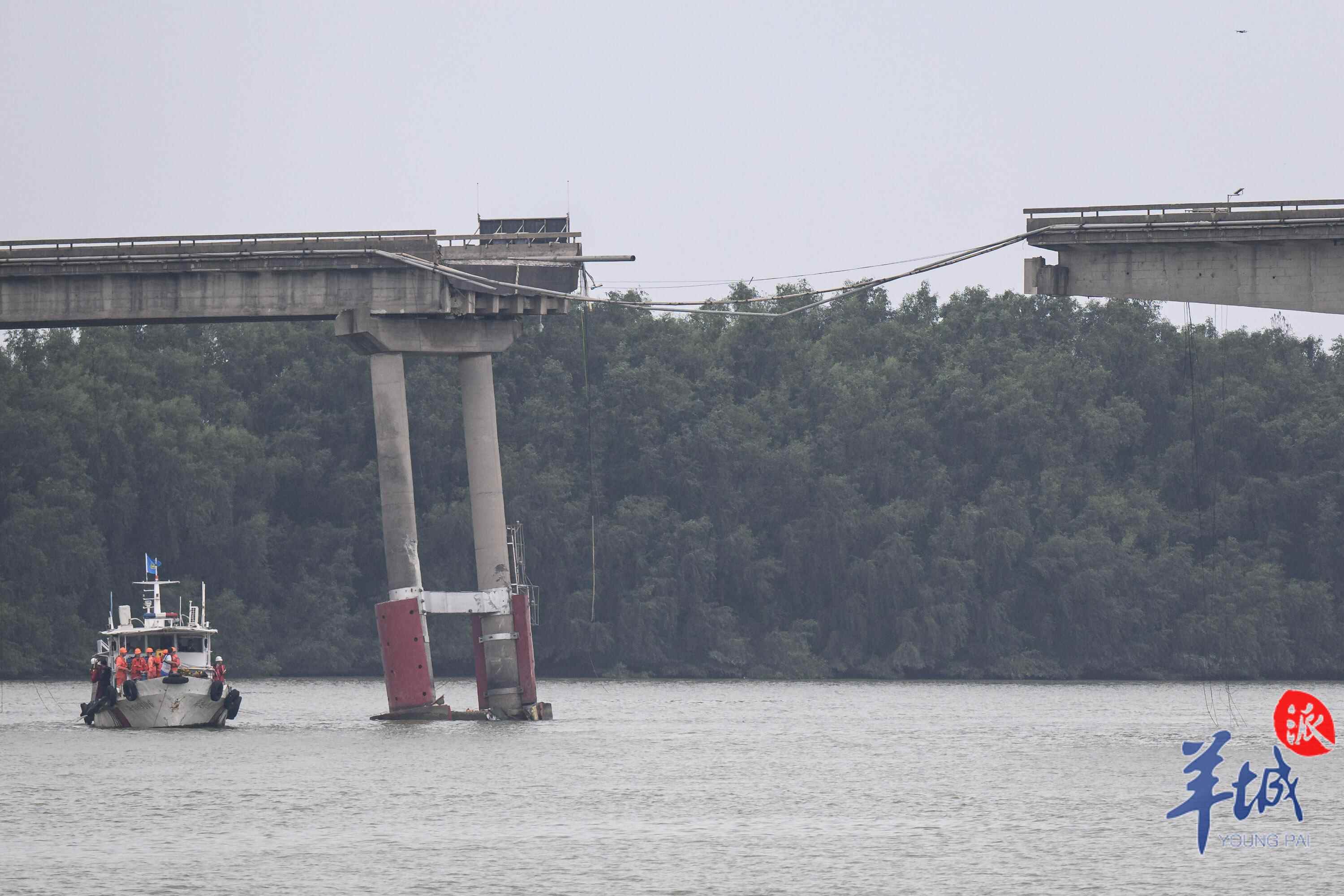 2月22日，广州南沙区沥心沙大桥被集装箱船碰撞桥墩，导致桥面断裂。羊城晚报记者 曾育文 钟振彬 摄