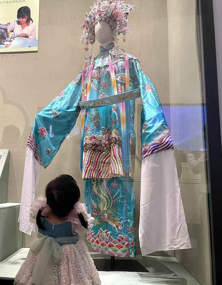 粤剧文化推广季正式启动来广州市文化馆一览粤韵璀璨风华