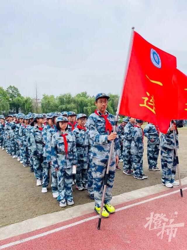 六年级男孩百米跑出12秒27，比肩同期苏炳添！老师：这个娃什么都好