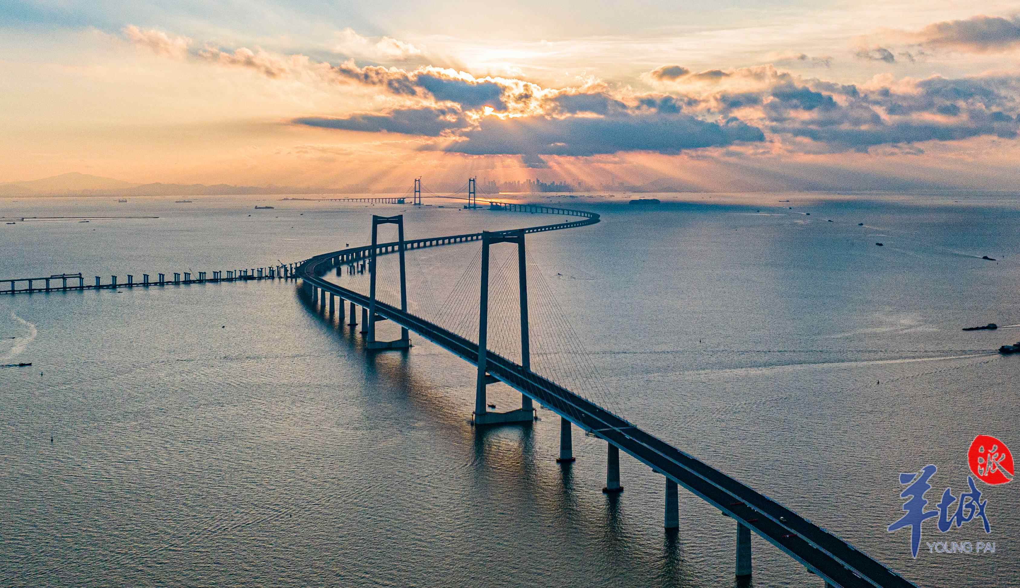 流光溢彩 谭成伟拍摄于2023年9月